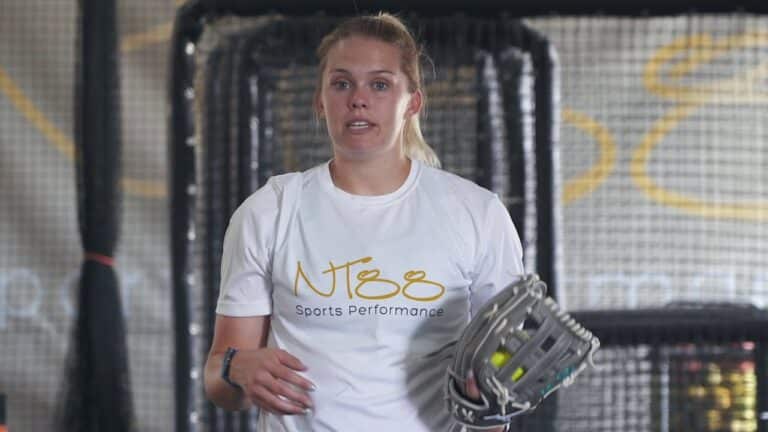 Samantha Erbach - Xavier NIL Amount, Net Worth, Player Information, Stats 2 Samantha Erbach – Xavier NIL Amount, Net Worth, Player Information, Stats